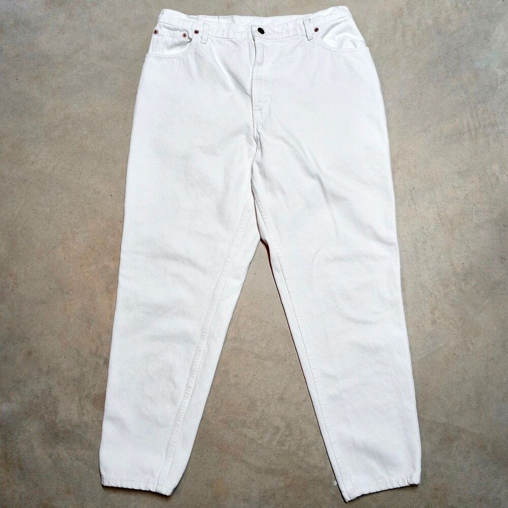 Vintage Levi's Made in USA Women's Jeans Size 18 (34x30) Relaxed Tapered 16550